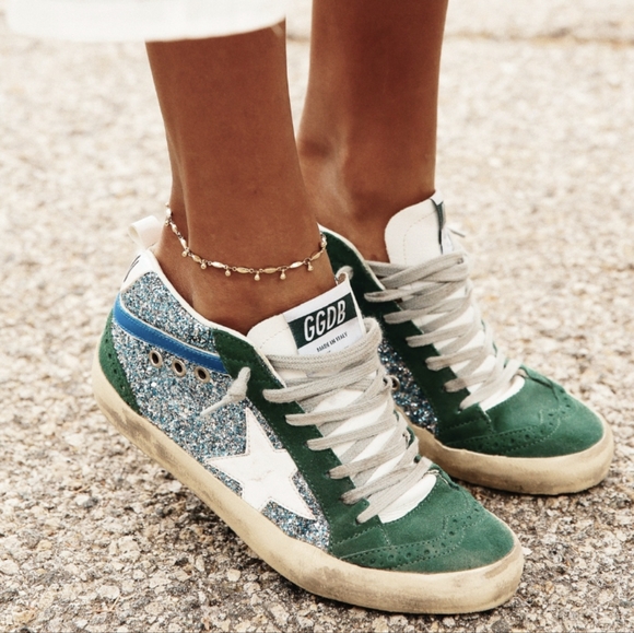 Golden Goose Shoes - 🦄RARE💚Golden Goose💚Silver Glitter MidStar Sneakers 37